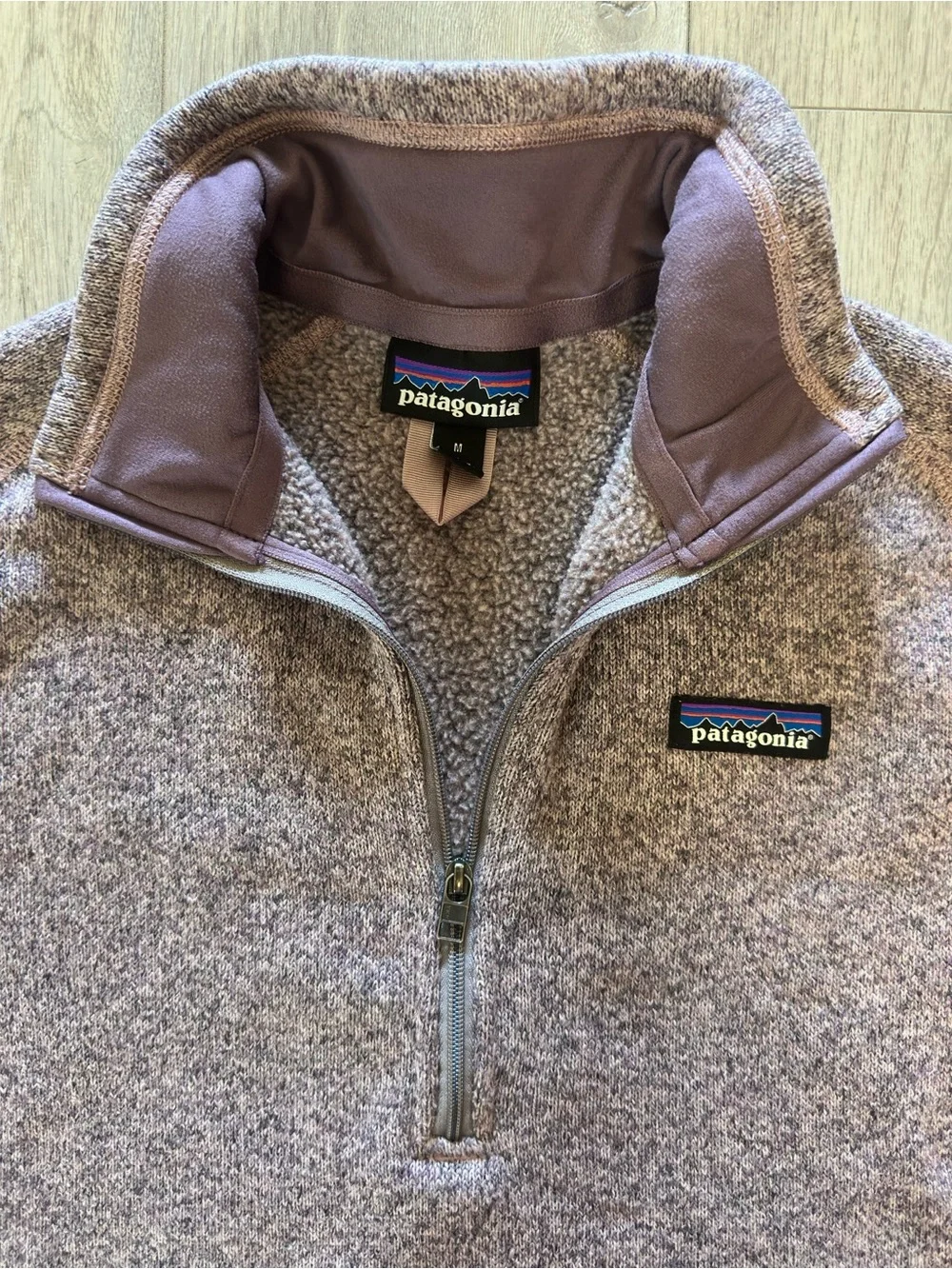 Patagonia Women’s Heathered Purple Quarter Zip Fleece Pullover